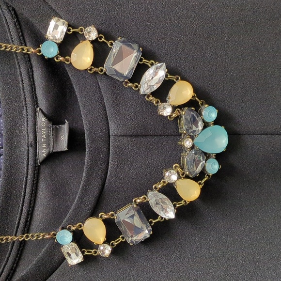 Source Unknown Jewelry - Beautiful Costume Jewelry Statement Necklace